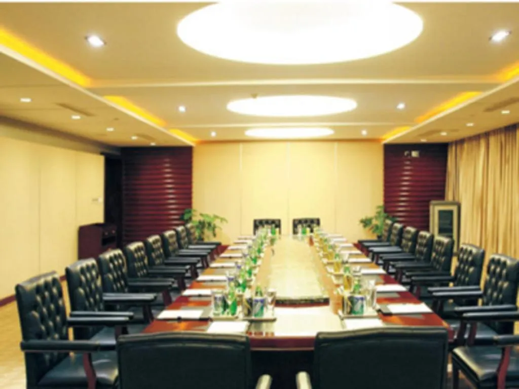 Zhongzhou International Hotel Kaifeng 5*,  Çin